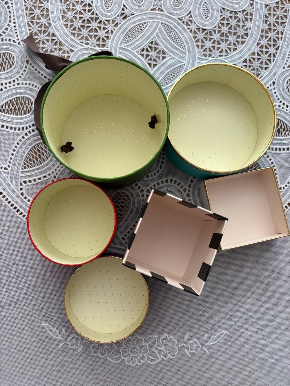kate spade turquoise, purple, cream, brown box and pouch set